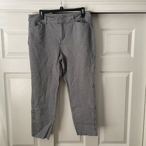 Old Navy Pixie High Rise Pants Size 14